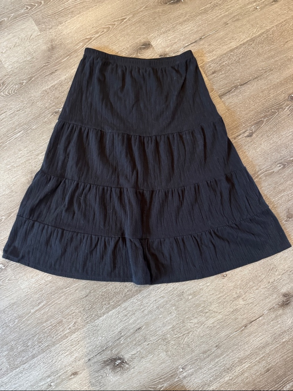 Chelsea & Theodore Black Tiered A-Line Midi Skirt